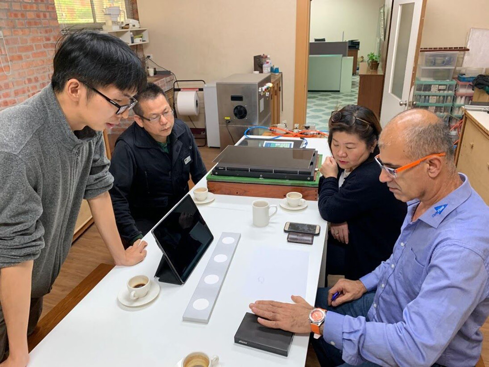 2019-04 CoreFlow VP visits to discuss cooperation